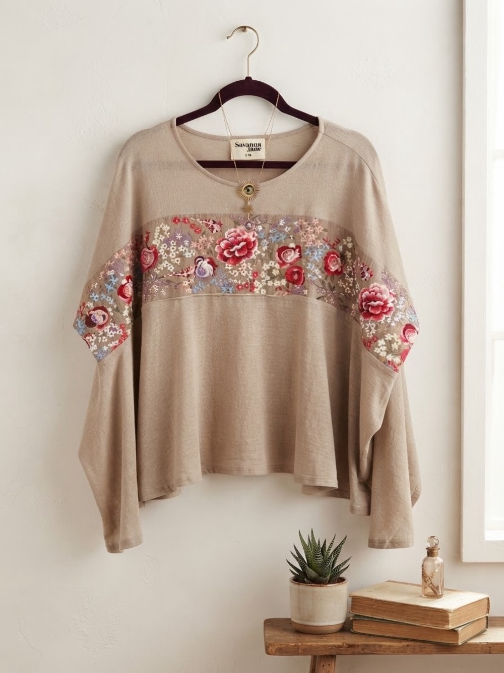 Floral Embroidered Savanna Jane Beige